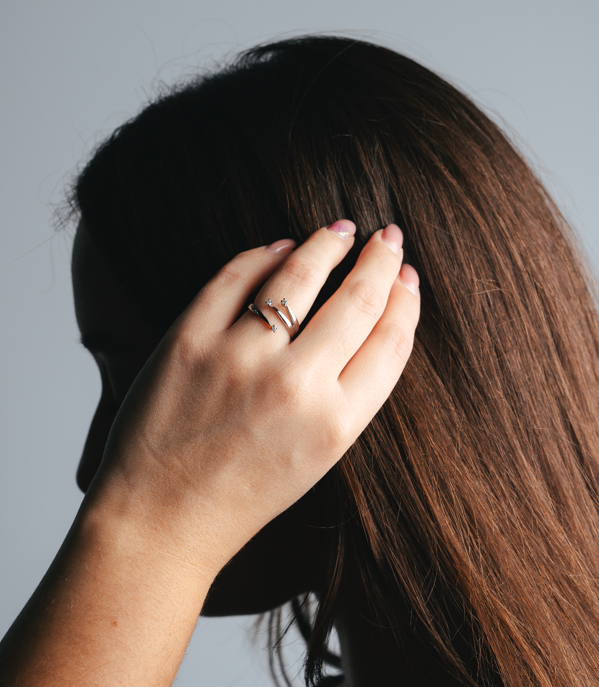 ANELLO TRILOGY IN ORO 18 KT CON DIAMANTI